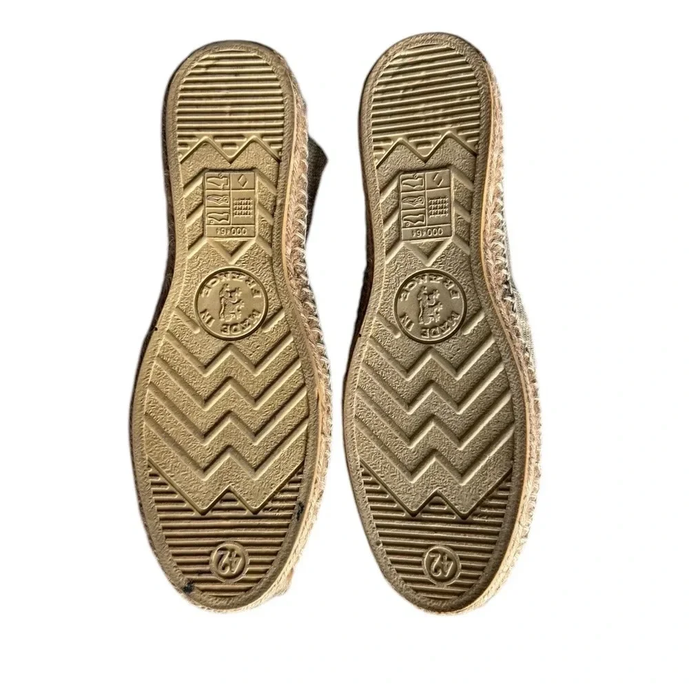 ART OF SOULE SAND FRANCE ESPADRILLE SIZE 10